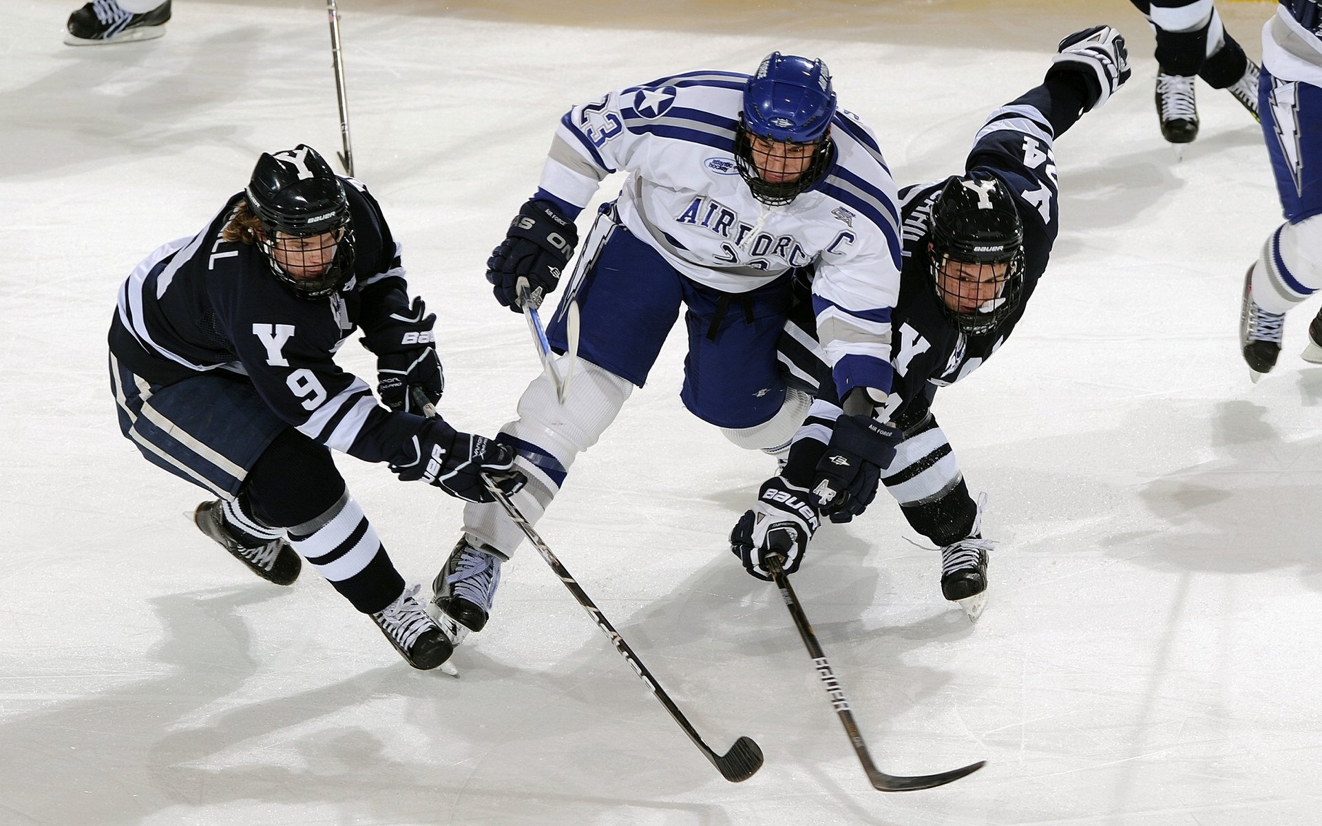 库里：“远距离投篮”成全联盟的核心战术！，库里投球最远在哪里
